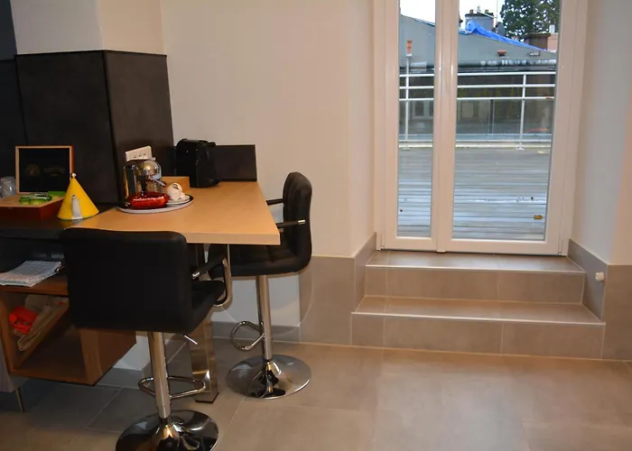 Appartement-Terrasse Parking Prive Meuble De Tourisme 4 Etoiles
