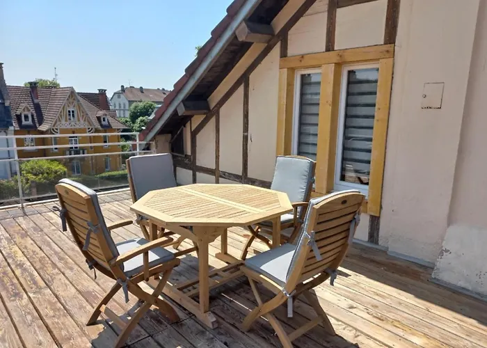 Appartement-Terrasse Parking Prive Meuble De Tourisme 4 Etoiles